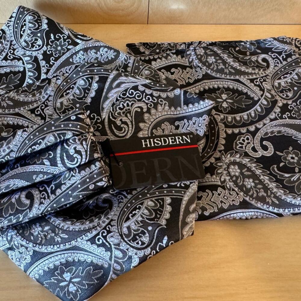 NWT Hisdern Black & Silver Paisley Ascot Cravat & Pocket Square Set Neckwear